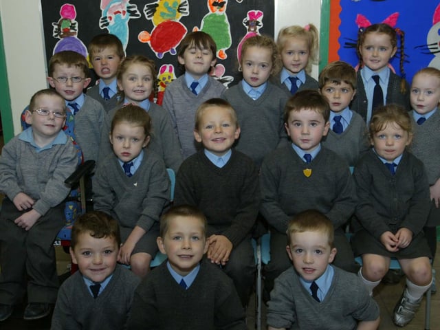 P1 pupils form Sion MIlls PS. (0310JB24):20 years on: Young people across Derry and Donegal starting school in September 2003