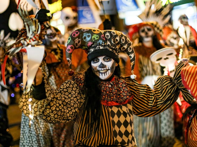 Derry Halloween Carnival Parade & Fireworks Display. Credit © Lorcan Doherty