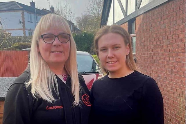 Mum and daughter Joanne and Abbey Palmer. CREDIT LMS