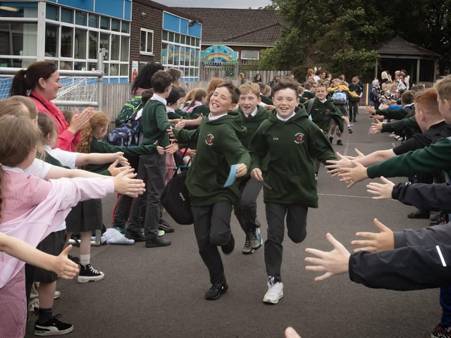 'P7 Pupils Sign Off at Greenhaw PS! Jim McCafferty Photography
