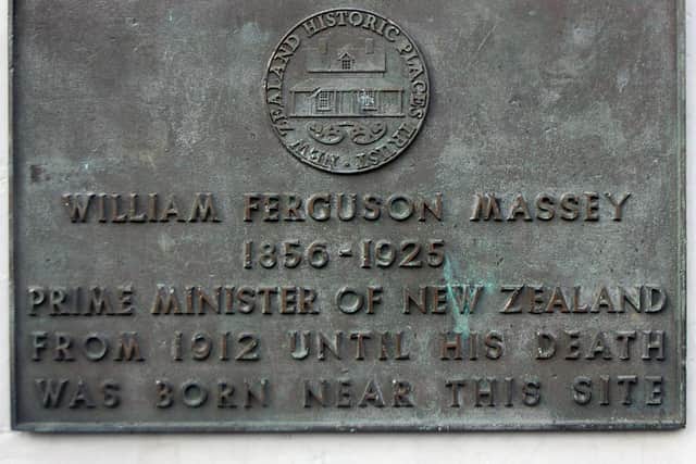 Plaque to William Ferguson Massey. INLV4612-222KDR