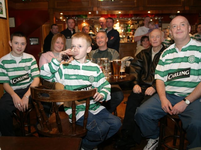 A night out in Sean Dolan's bar in January 2004