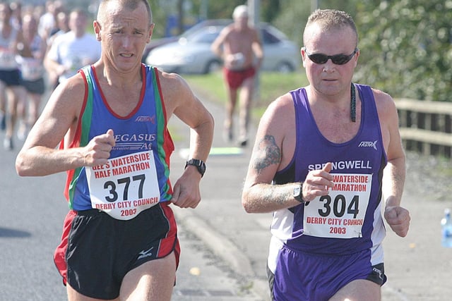 Runners Wesley Gregg (377) and Johnny Goldie (304). (1609T44).:.