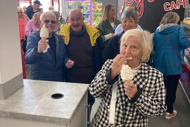 The Western Trust Chat Tea Train has yet again seen huge crowds avail of the day out, this time to the seaside, as passengers set off from Derry for Portrush.