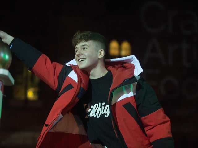 Adam B pictured at the Christmas Lights switch on in Derry. Picture Martin McKeown. Inpresspics.com. 22.11.18