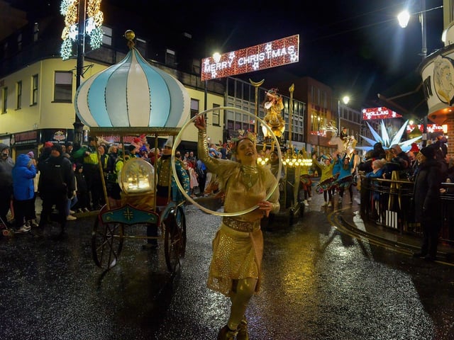 The colourful Derry Christmas procession passes through the city centre on Sunday evening last. Photo: George Sweeney. DER2248GS - 01