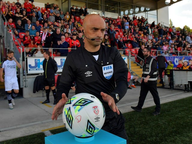FIFA referee Neil Doyle was in charge of the game between Derry City and Sligo Rovers in the Brandywell. Photo: George Sweeney. DER2327GS - 081