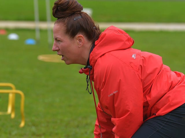 Former Ireland international player Stacey Kennedy pictured coaching at the recent City of Derry Youth Rugby Summer Camp. Photo: George Sweeney. DER2331GS – 62