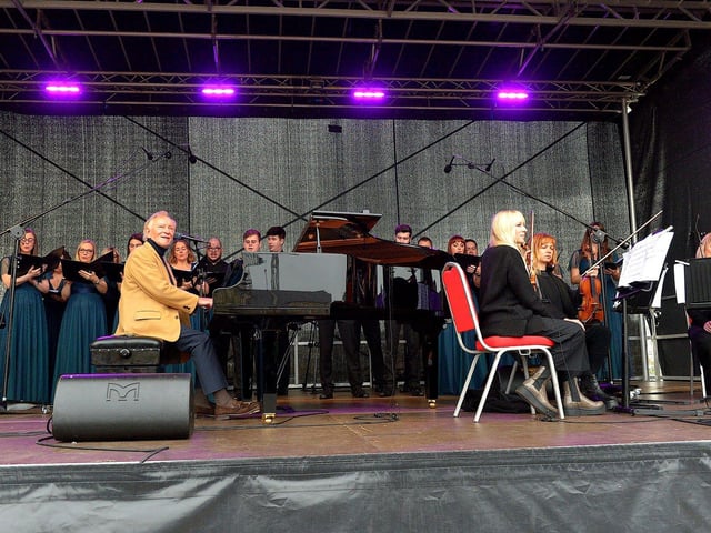 Phil Coutler pictured during the live performance of his iconic hit ‘The Town I Loved So Well’ in Ebrington Square on Saturday afternoon last. Photo: George Sweeney.  DER2240GS – 23
