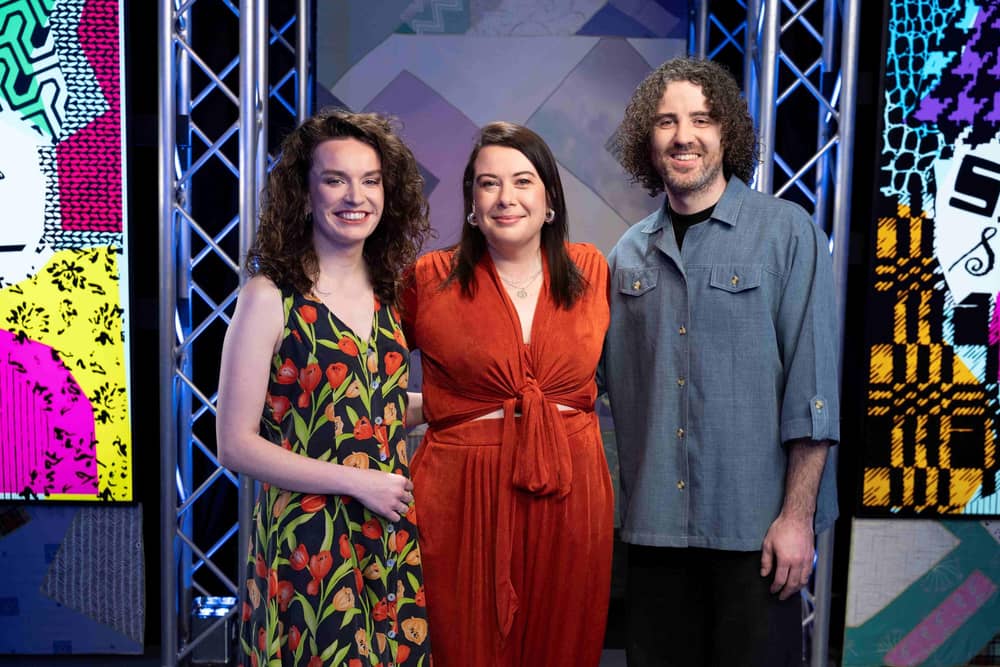 Presenter-Sinéad Ní Uallacháin (middle) with judges-Moya Doogan and Rónán Ó Dálaigh.
