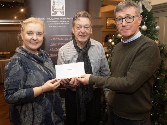 Lisa Bradley, Inner City Trust, pictured handing over a cheque to Stan McGowan and Stephen McLaughlin, Whiteoaks, at the Bishop's Gate Hotel, Derry on Thursday afternoon last. The event was part of the Inner City Trust's Annual Charity Giving. (Photos: Jim McCafferty Photography)