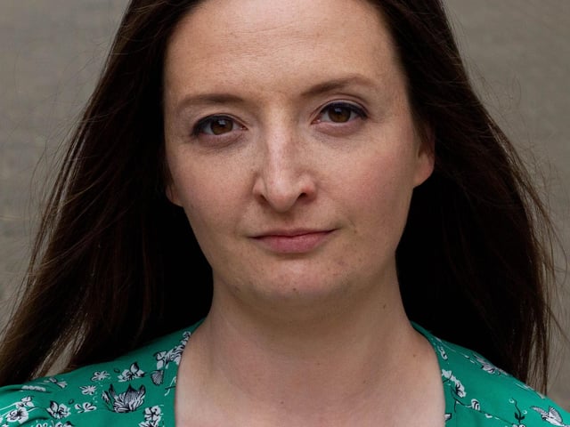 Susie Garvey-Williams (Viola/Maria)