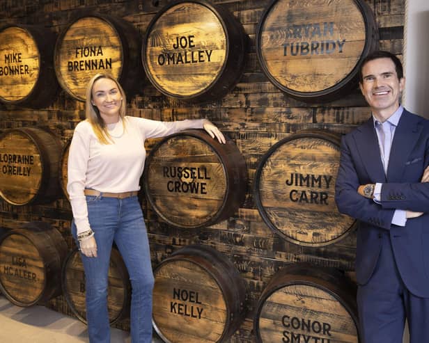 Comedian Jimmy Carr, one of a number of celebrity investors in the Muff Liquor company, visited the new Brand Home in the village of Muff in County Donegal on Saturday. Jimmy has invested in the company alongside other celebrities, including actor Russell Crowe and singers Ronan Keating and Nathan Carter. Pictured are Jimmy Carr and Muff Liquor founder and CEO, Laura Bonner.