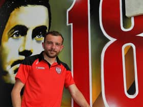 Former Celtic and Dundee winger Paul McMullan signs for Derry City.  Photo: George Sweeney. DER2326GS – 006
