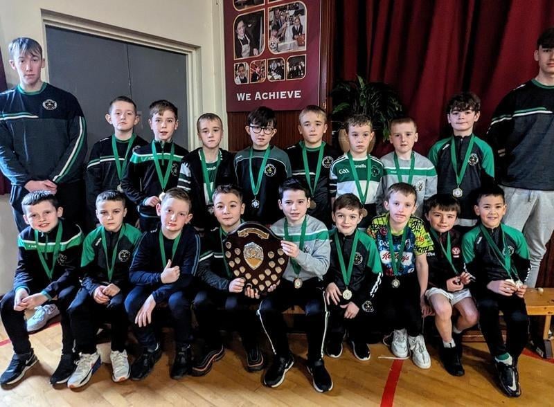 Shea Doherty and Oran O'Donghaile pictured with the U9 boys team.