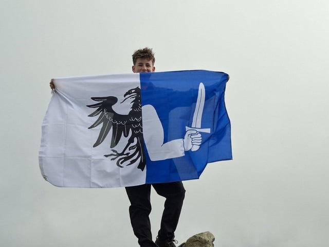Local father and son duo Andrew Maguire and 15-year-old Shae Maguire recently completed a remarkable hiking challenge—summiting all 51 mountains in the province of Connacht