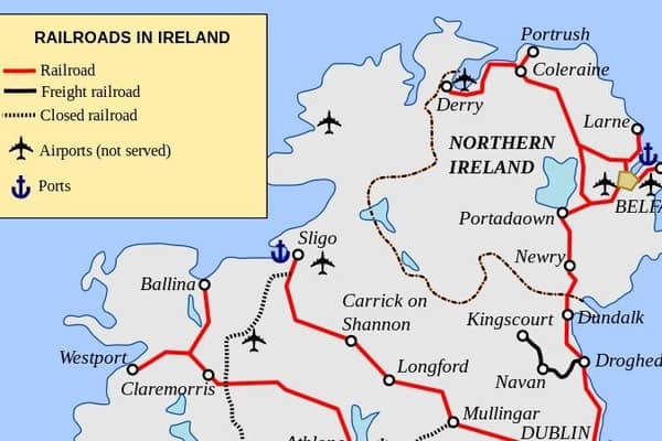 Ireland's rail network (Image by Andrein at en.wikipedia Public Domain)