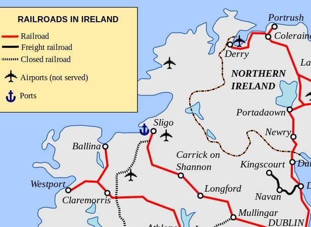 Ireland's rail network (Image by Andrein at en.wikipedia Public Domain)