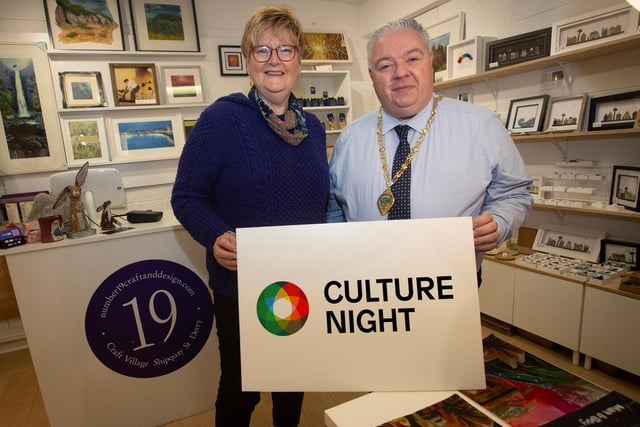 Young people aged between 16 and 24, join illustrator and 2D animator, Nichola Irvine, on Friday 20 September from 7-9pm, for an evening of creative opportUNITY, activism, craic, personal and cultural exploration while exploring the process of DIY zine-making in the unique location of Atelier Hair in Ebrington Square!