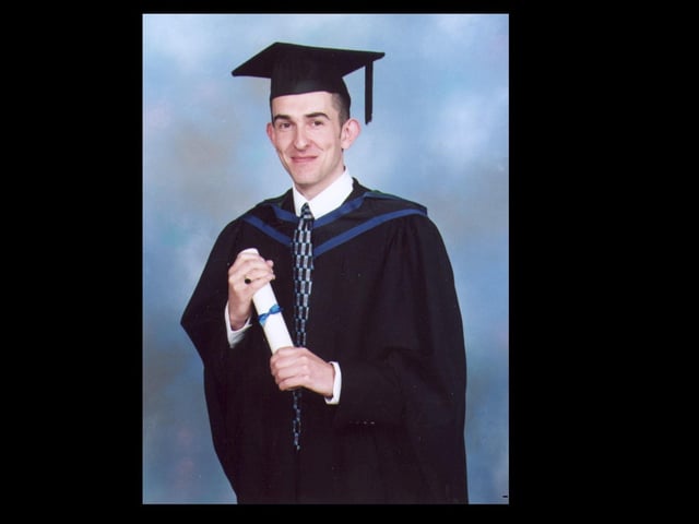 Derry graduations from August 2003