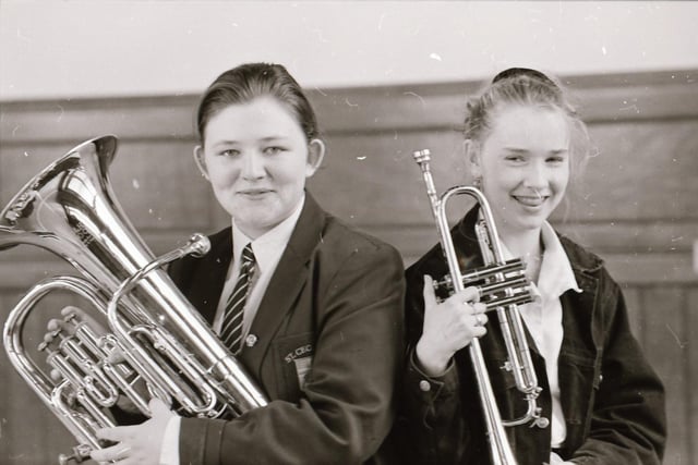 Feis Dhoire Cholmcille competitors and winners from 30 years ago.