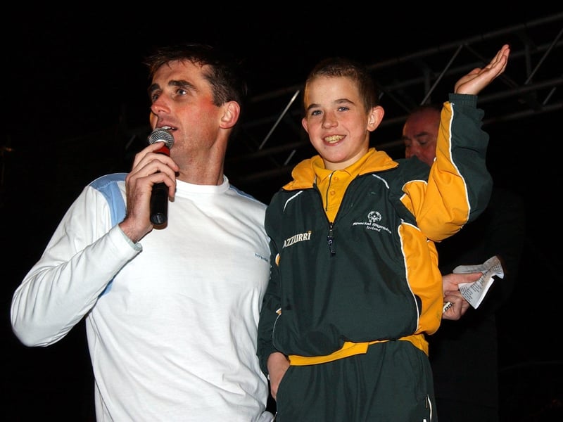 Derry's Christmas light switch-on in November 2003