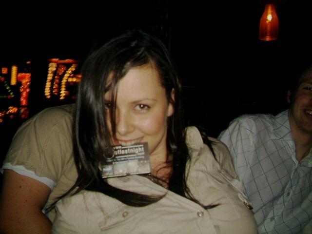 Exif-JPEG-422 : Locals having a good time at Derry's nightlife spots back in June 2005.