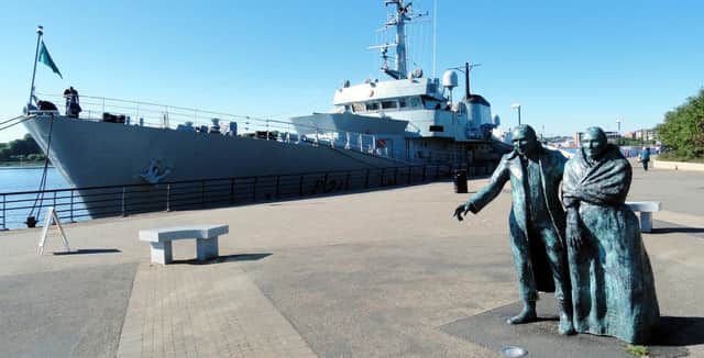 Emigrant statues on Derry's quay. (Photo: Hugh Gallagher)