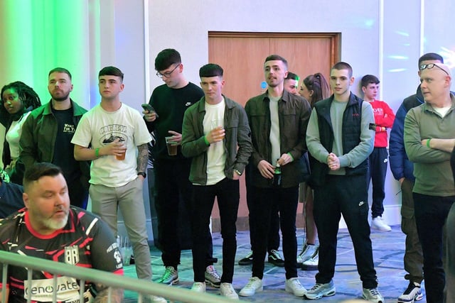 Fans at the Big Fight Night held in the Everglades Hotel on Saturday evening last. Photo: George Sweeney. DER2312GS – 100
