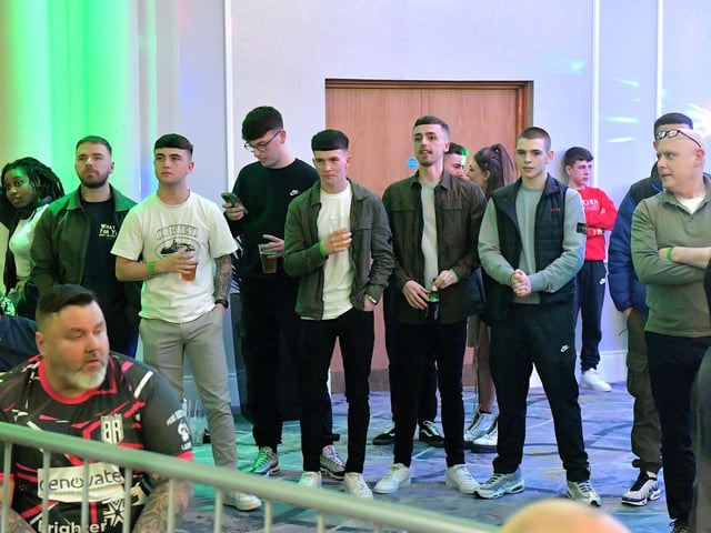 Fans at the Big Fight Night held in the Everglades Hotel on Saturday evening last. Photo: George Sweeney. DER2312GS – 100