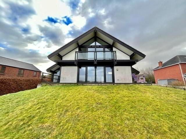 Unique 5 bed property for sale in Derry at 97 Westlake, Enagh.