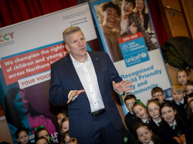 Children's Commissioner Chris Quinn addressing the children at Wednesday's launch in St. Patrick's Primary School, Pennyburn, Derry. : Children’s rights and wellbeing programme.