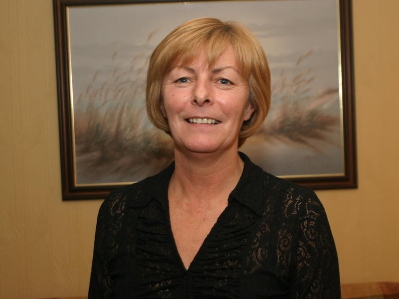 Pictures of Derry parties and celebrations in December 2003