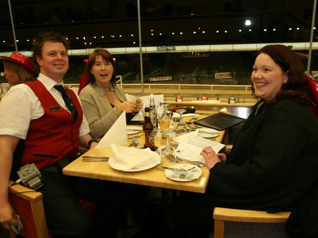 Heading down to the Lifford Races for your Hen Party back in 2005.