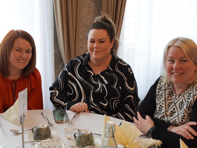 Féile’s ‘Lunch with a Laugh’ at the Bishop’s Gate Hotel was a huge success with Belfast comic Paddy ‘The Dagger’ McDonnell, leaving everyone in stitches.