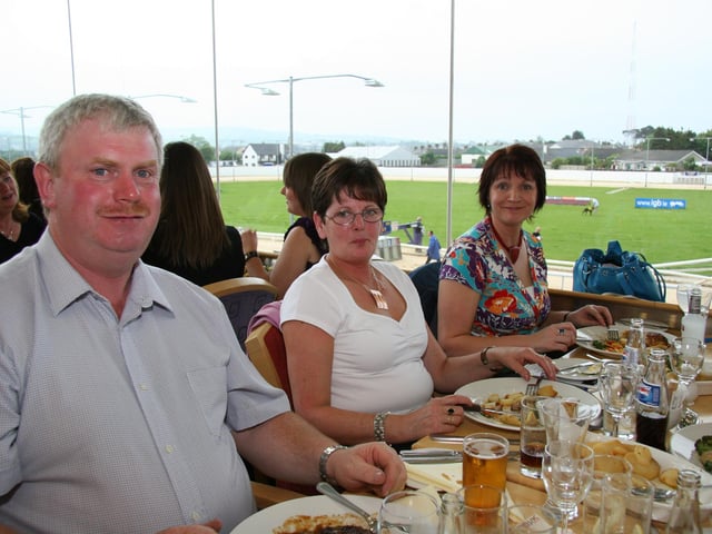 Parties and nights out across Derry in June 2005.