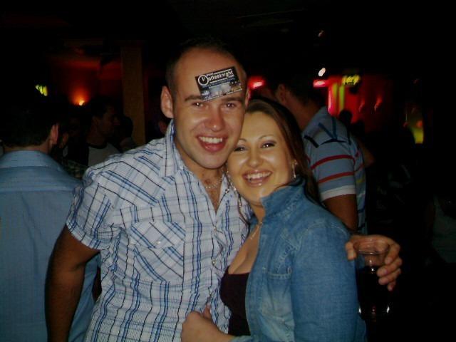 Pictured are people at pubs and nightclubs in Derry back in August 2005.