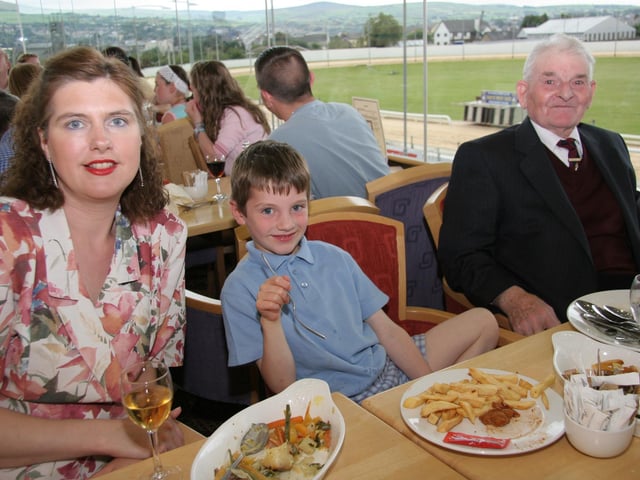 A night at the races in Lifford back in the summer of 2005.