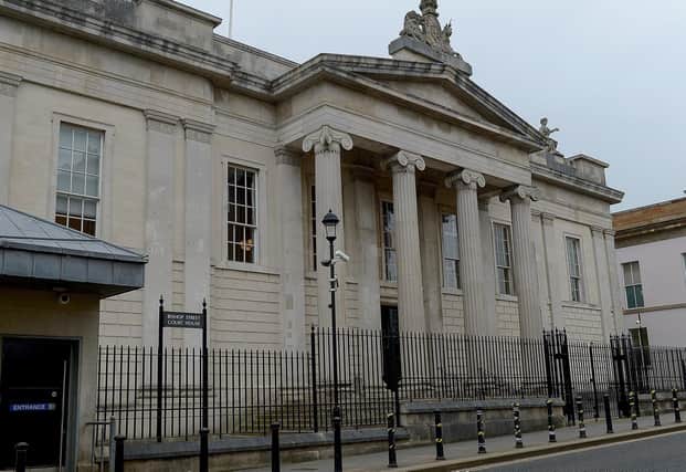 Derry Court House. DER2126GS - 075