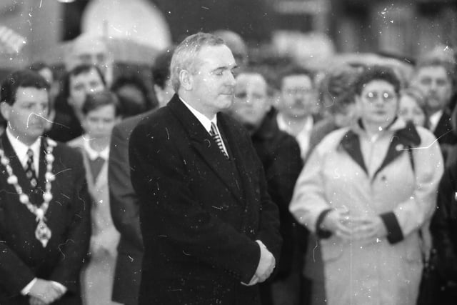 Bertie Ahern pays his respects as the Bloody Sunday memorial.