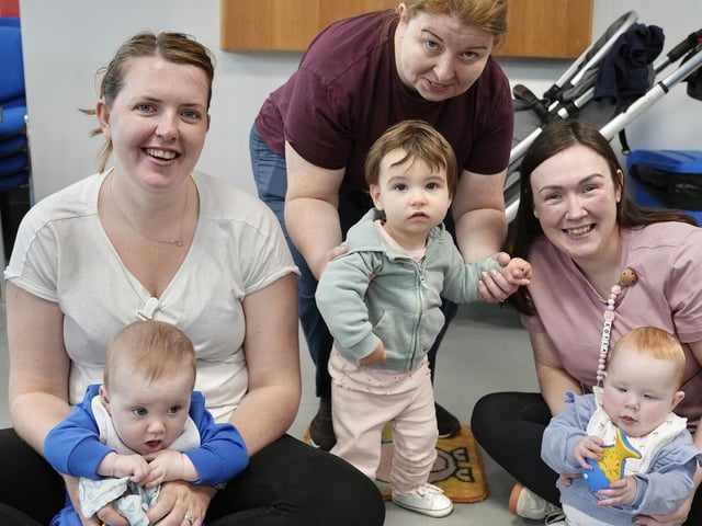 The Waterside Baby Hub Funday, organised by Foyle Network Foundation, was held this week in Irish Street Community Centre and brought local families together for a great morning of soft play, food and fun.