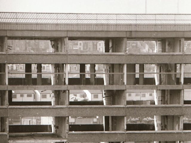 The vacant Rossville flats back in 1986.
