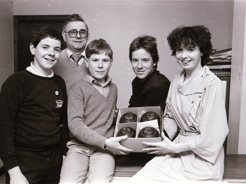 Bowls presentation in Galliagh in 1984.