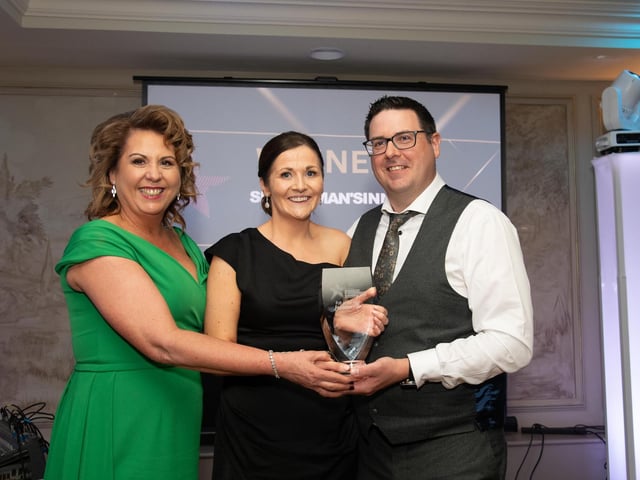 Deirdre Bradley, Deirdre's @TheDiamond, Sponsor presents The Pub of the Year award to Mary McLaughlin and Martin McLaughlin, The Sportsmans Inn at the Carndonagh Traders Association Business and Community Awards in Ballyliffen Lodge Hotel on Saturday night last.   Photo Clive Wasson