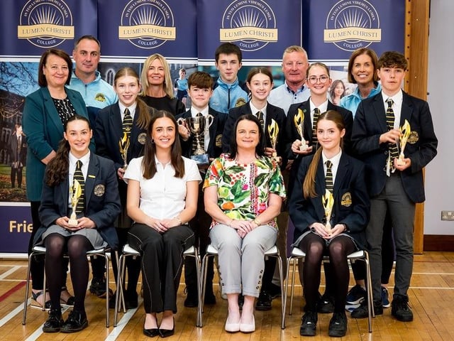 16. Students who received Players of the Year Awards with Ms Paula Fleming (Head of PE), Mrs Suzanne Deery, Mr Michael McCullagh, Ms Connie O’Brien, Extra-curricular coaches Mrs Martina McMullan, Mrs Teresa Gillespie and Tom Doherty. Stephen Latimer.
