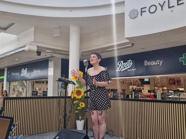 Derry jazz singer Micaela performing at Foyleside.