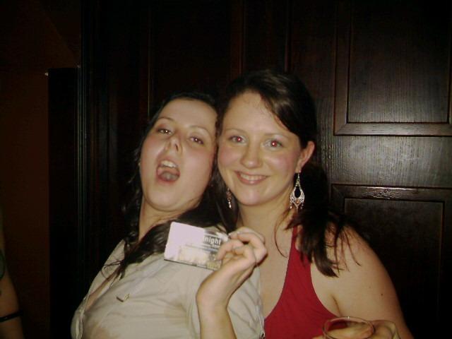 Exif-JPEG-422 : Locals having a good time at Derry's nightlife spots back in June 2005.
