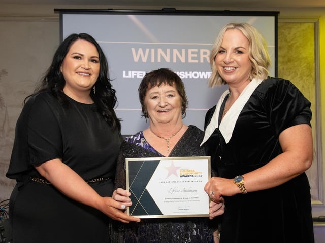 Charity / Commuity Group of the Year presented by Elaine McSparron, Dohertys Supervalue Sponsor to Mary Doherty and Mary Barr, Lifeline Inishowen at the Carndonagh Traders Association Business and Community Awards in Ballyliffen Lodge Hotel on Saturday night last. Photo Clive Wasson