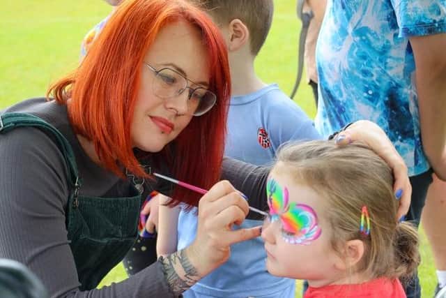Anna from Anna’s Cheeky Faces was kept busy last year. She will be bringing her magic back to Brooke Park this Saturday as part of the North West Migrants Forum’s family fun day.