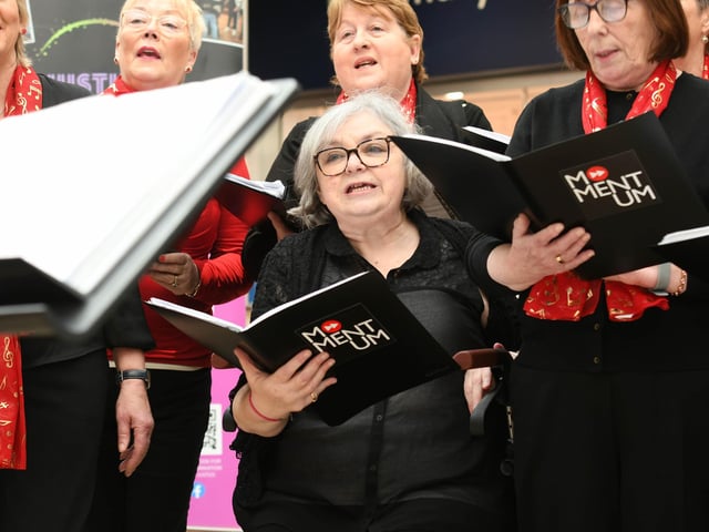 Momentum Community Choir members.
